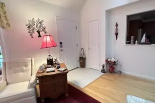 81 Plymouth Grove Dr, Kennebunk, ME 04043 - Photo 12
