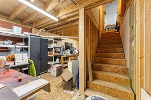 327 Ridge Rd, Lisbon, ME 04252 - Photo 34