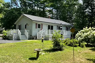 60 Forbes Ln, Windham, ME 04062 - Photo 2