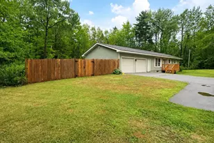 42 Sidney Blvd, Hampden, ME 04444 - Photo 14