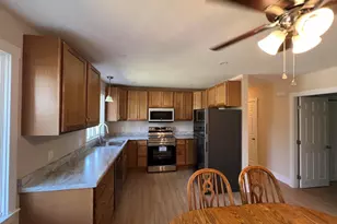 2 Carrier Pl, Lewiston, ME 04240 - Photo 2