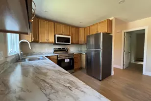 2 Carrier Pl, Lewiston, ME 04240 - Photo 4
