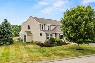 57 Ridgefield Dr, Gorham, ME 04038 - Photo 8