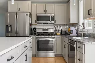 47 Longfellow Rd, Gorham, ME 04038 - Photo 8