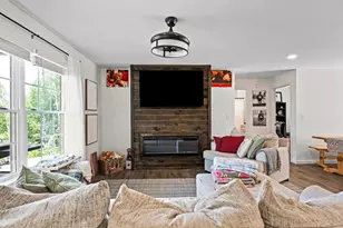 40 Longview Dr, Oxford, ME 04270 - Photo 12