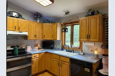 323 Hudson Road, Corinth, ME 04427 - Photo 8