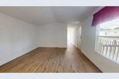17 Winter Drive, Farmingdale, ME 04344 - Photo 6