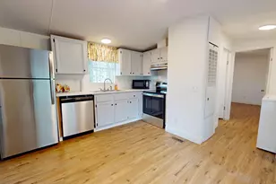 17 Winter Dr, Farmingdale, ME 04344 - Photo 8