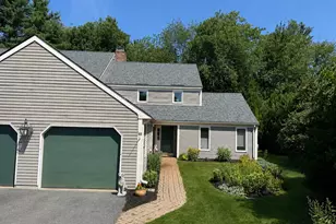 48 Foreside Common Rd, Falmouth, ME 04105 - Photo 1