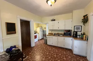 30 Bowdoin St, Houlton, ME 04730 - Photo 4