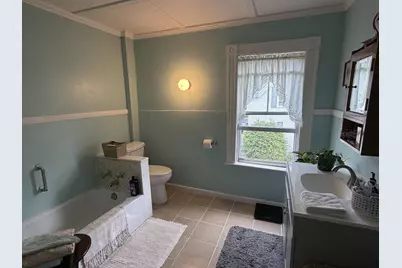 30 Bowdoin Street, Houlton, ME 04730 - Photo 24