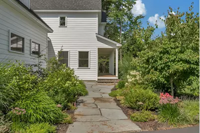 46 Cortland Court, Cumberland, ME 04021 - Photo 2