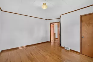 135-137 Oxford Ave, Rumford, ME 04276 - Photo 26