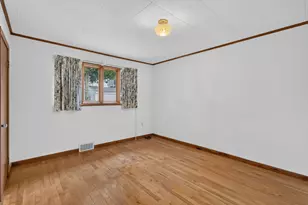 135-137 Oxford Ave, Rumford, ME 04276 - Photo 24