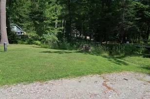 510 Sunflower Ln E, Sidney, ME 04330 - Photo 4