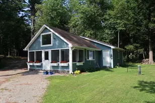 510 Sunflower Ln E, Sidney, ME 04330 - Photo 2