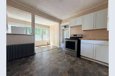 5 Cottage Street, Lewiston, ME 04240 - Photo 10