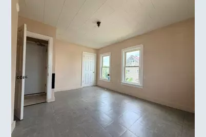5 Cottage Street, Lewiston, ME 04240 - Photo 16