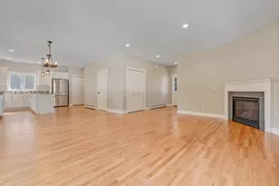 11 Dogwood Ln, Gorham, ME 04038 - Photo 8