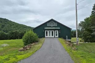 432 Auburn Rd, Peru, ME 04290 - Photo 2