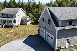 21 Lemoine Rd, Swans Island, ME 04685 - Photo 1