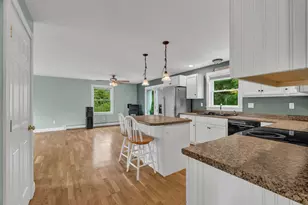 63 Lawrence St, Rockland, ME 04841 - Photo 28