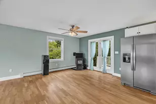 63 Lawrence St, Rockland, ME 04841 - Photo 26