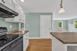 63 Lawrence St, Rockland, ME 04841 - Photo 24