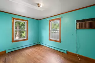 34 Franklin St, Waterville, ME 04901 - Photo 12