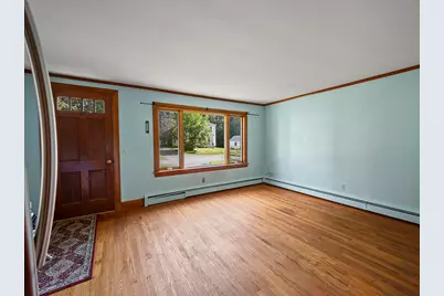 34 Franklin Street, Waterville, ME 04901 - Photo 8