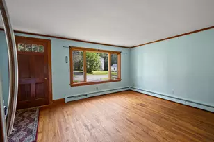 34 Franklin St, Waterville, ME 04901 - Photo 8