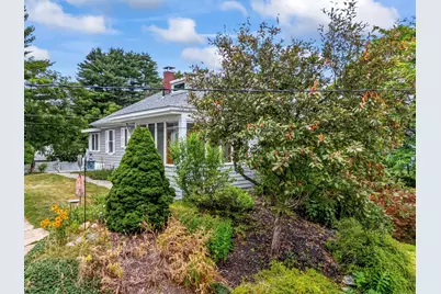 16 Beacon Avenue, Auburn, ME 04210 - Photo 10
