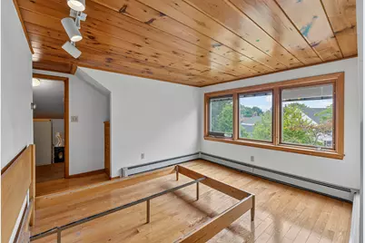 16 Beacon Avenue, Auburn, ME 04210 - Photo 44