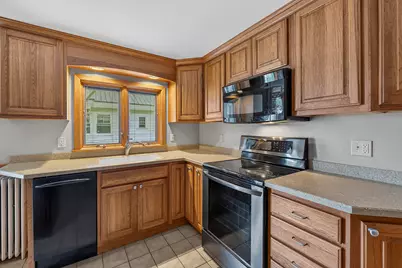 16 Beacon Avenue, Auburn, ME 04210 - Photo 22