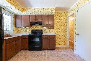 407 Rockland St, Rockport, ME 04856 - Photo 4