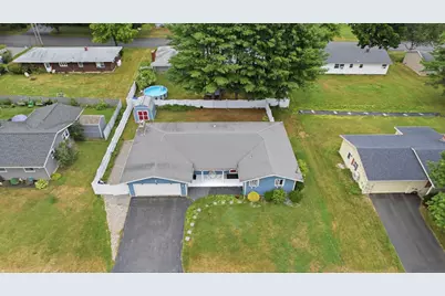 7 Champlain Avenue, Lewiston, ME 04240 - Photo 52