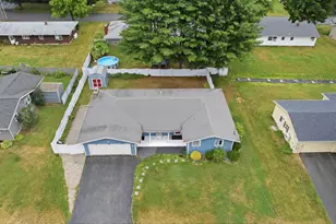 7 Champlain Ave, Lewiston, ME 04240 - Photo 52