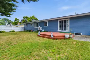 7 Champlain Ave, Lewiston, ME 04240 - Photo 44