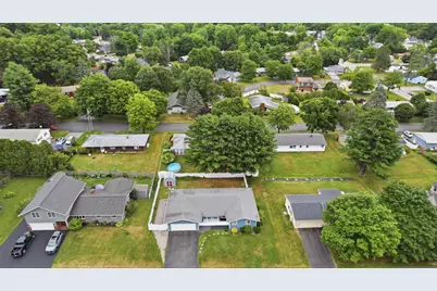 7 Champlain Avenue, Lewiston, ME 04240 - Photo 54