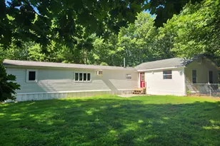 27 Willy's Wy, Buckfield, ME 04220 - Photo 2