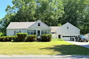 453 Alfred Rd, Kennebunk, ME 04043 - Photo 1