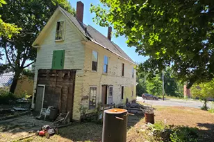 80 Park St, Livermore Falls, ME 04254 - Photo 6