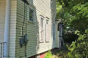 80 Park St, Livermore Falls, ME 04254 - Photo 4