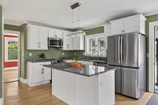 104 Brighton Ave, Portland, ME 04102 - Photo 4