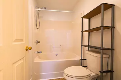 17 Judith Street, Lewiston, ME 04240 - Photo 4
