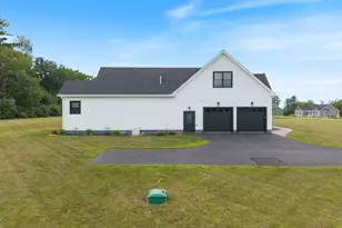 3 Sitko Ln, Berwick, ME 03901 - Photo 4