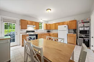 191 Melody Ln, Saint Albans, ME 04971 - Photo 10