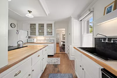 89 Parkview Avenue, Bangor, ME 04401 - Photo 16