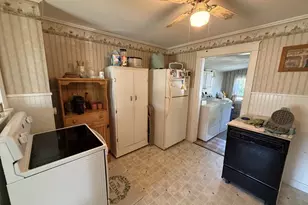 185 Foxcroft Rd, Houlton, ME 04730 - Photo 10