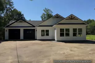 354 Highland Ave, Gardiner, ME 04345 - Photo 2